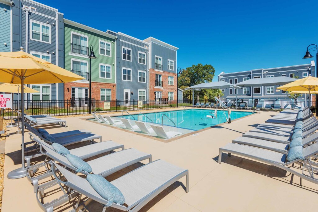 pool at pine 25 pet-friendly apartments in charlotte